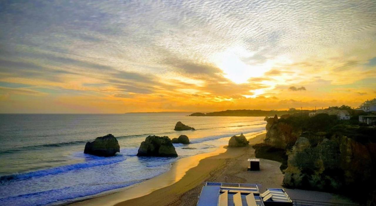 Acropole Algarve Beach Apartment ปอร์ติเมา ภายนอก รูปภาพ
